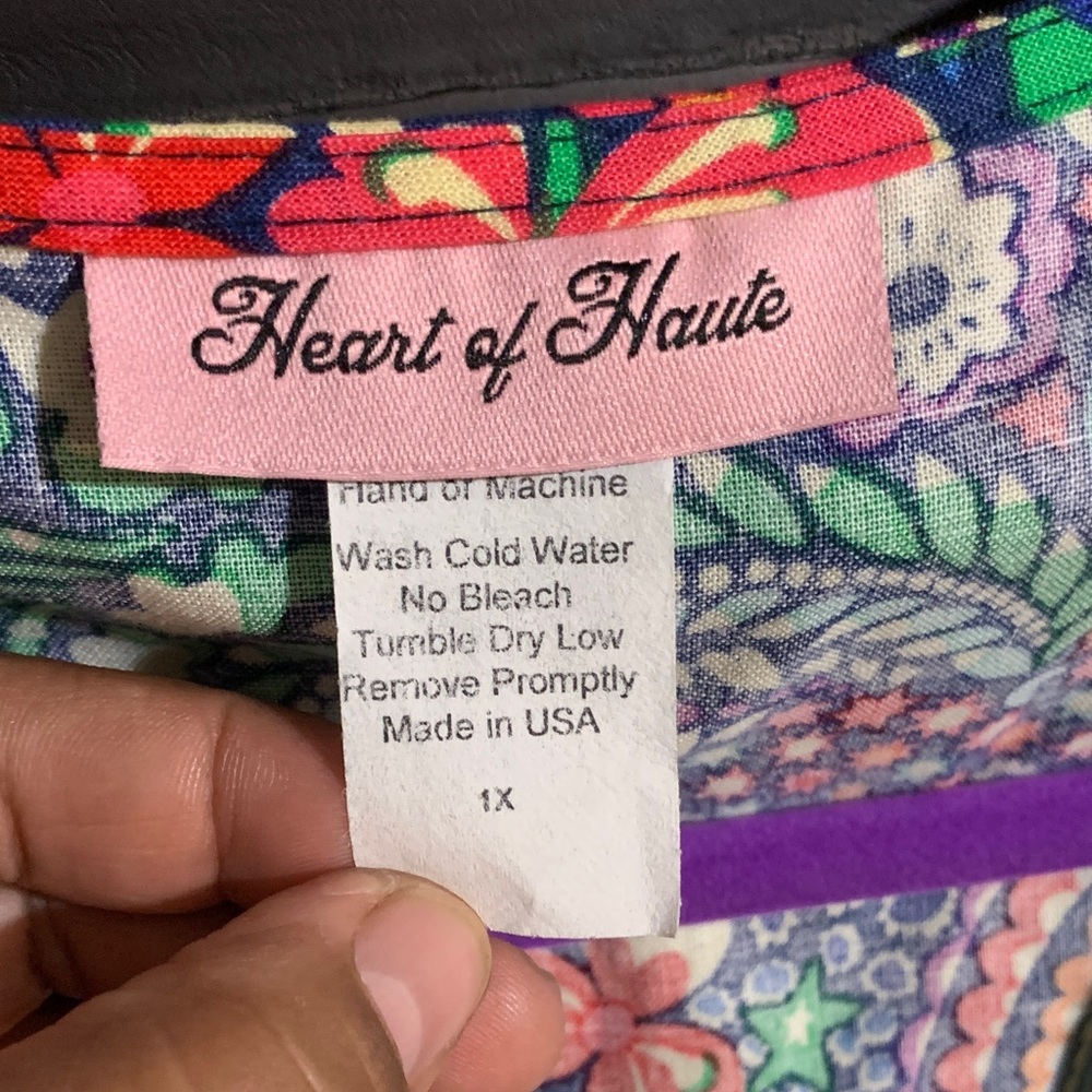 Heart of Haute floral wrap dress! - Picture 3 of 6